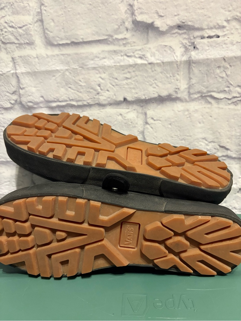 Vans Black Style 93 Mary Jane Lugged Sole Shoes with Heart Buckle Size 6.5 - Picture 10 of 11